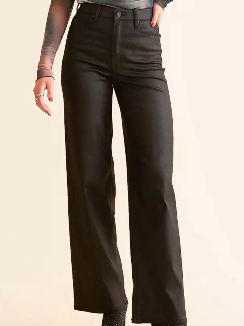 NWT Hidden Logan High Rise Dad Stretch Jeans